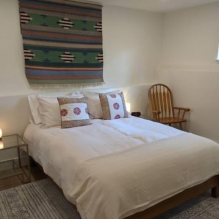 Bright Modern 1Br Suite In Sooke Village Core المظهر الخارجي الصورة