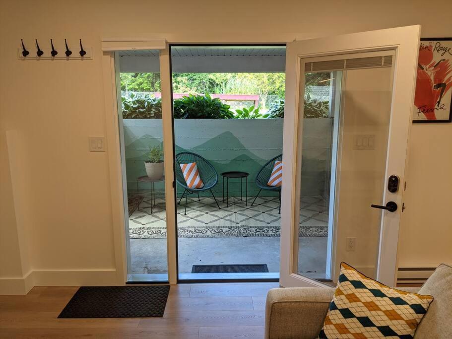 Bright Modern 1Br Suite In Sooke Village Core المظهر الخارجي الصورة